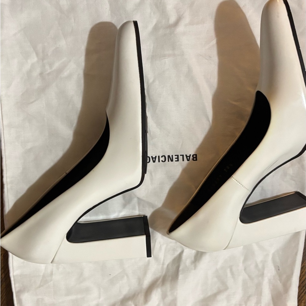 BALENCIAGA White Leather Heels 38.5 - NEW - Picture 6 of 8